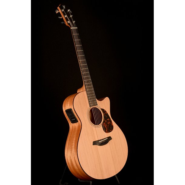 Furch MC Blue Gc-CM SPE Western red cedar / African mahogany